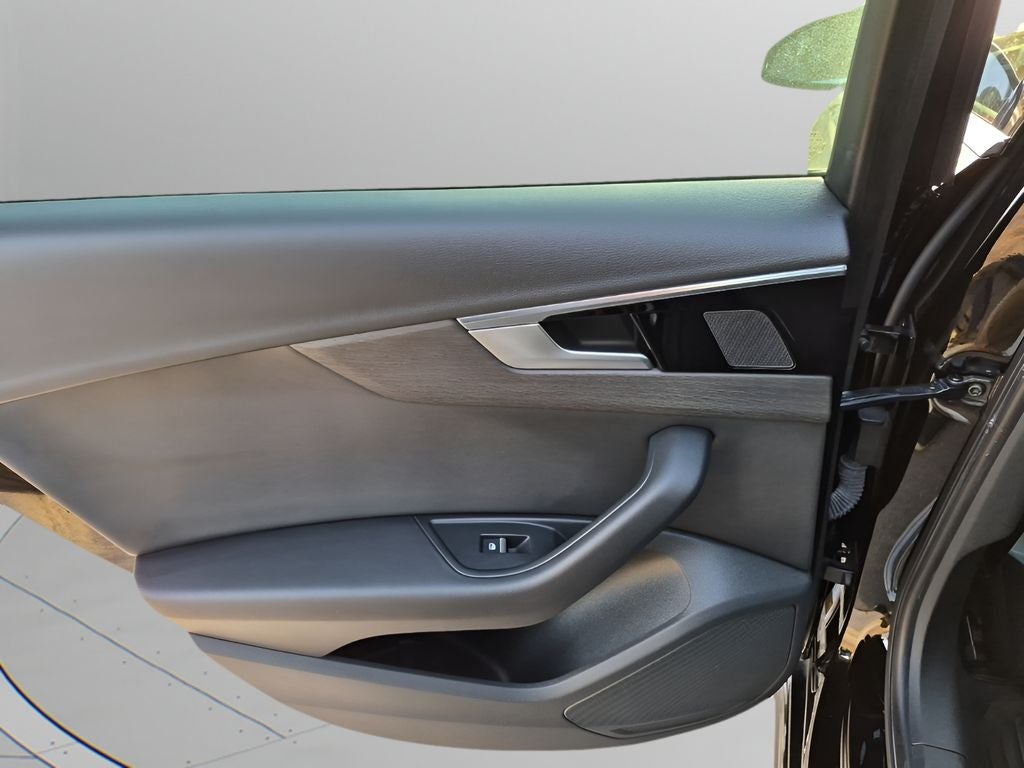 2021 Audi A4 40 Premium quattro