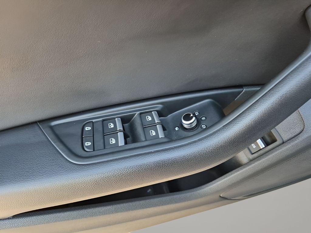 2021 Audi A4 40 Premium quattro