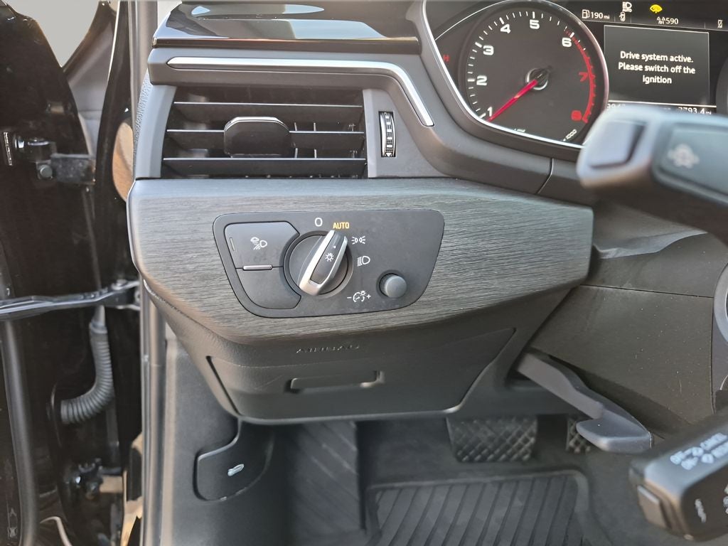 2021 Audi A4 40 Premium quattro