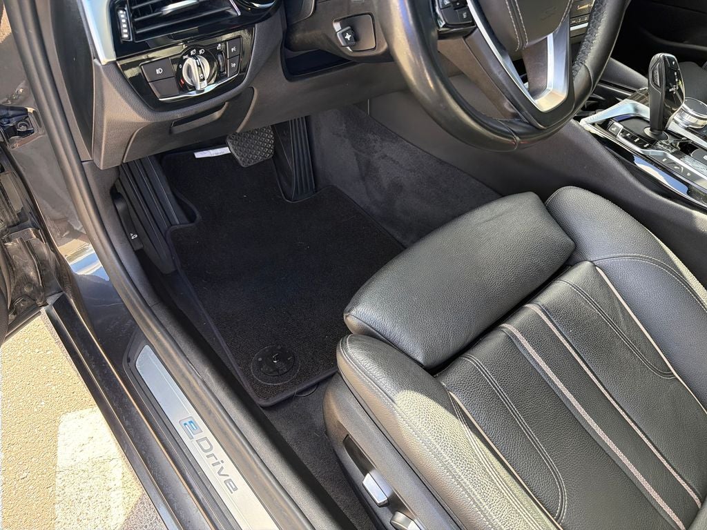 2018 BMW 5 Series 530e iPerformance
