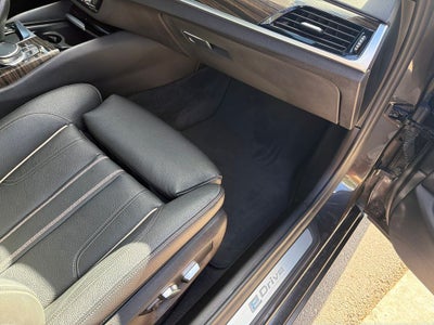 2018 BMW 5 Series 530e iPerformance