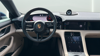 2022 Porsche Taycan Base