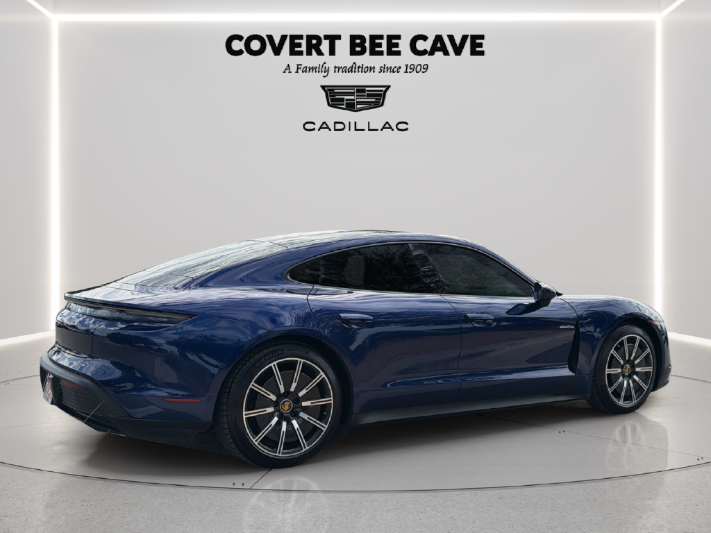 2022 Porsche Taycan Base