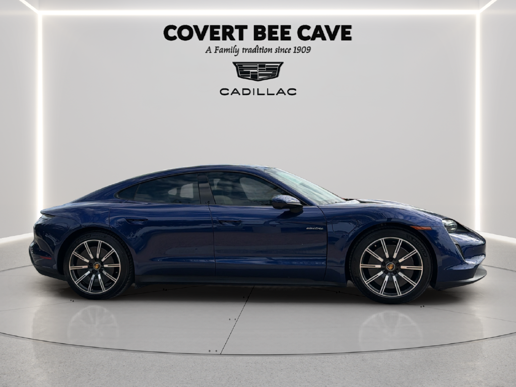 2022 Porsche Taycan Base