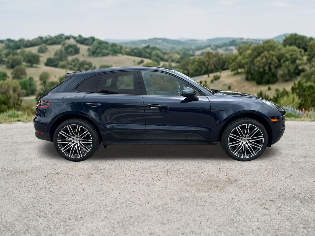 2018 Porsche Macan Base