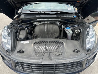 2018 Porsche Macan Base