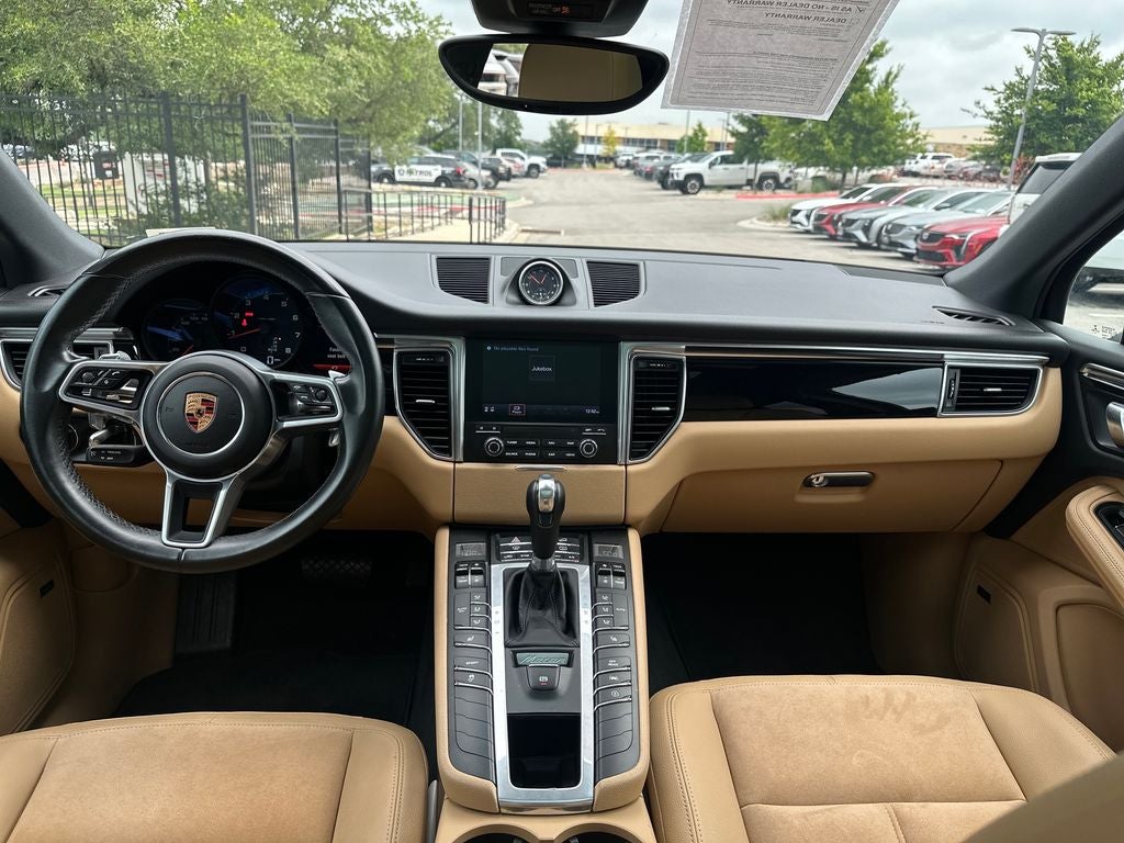 2018 Porsche Macan Base