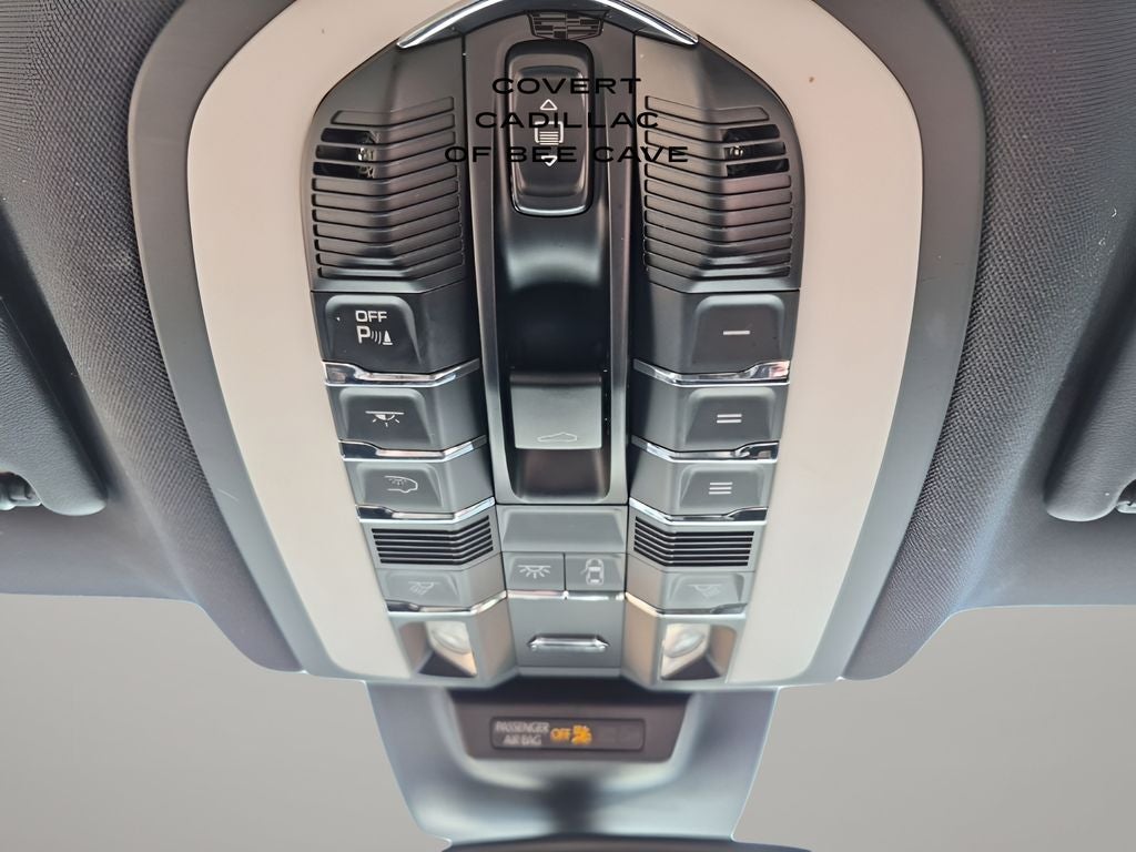 2018 Porsche Macan Sport Edition