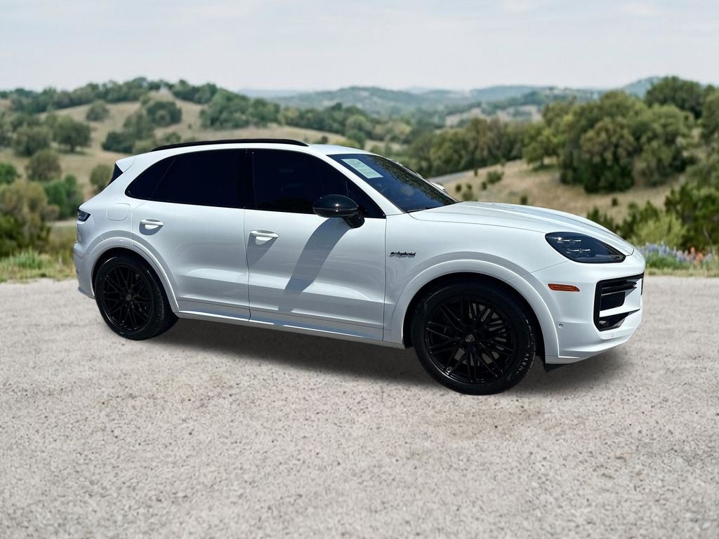 2025 Porsche Cayenne E-Hybrid Turbo