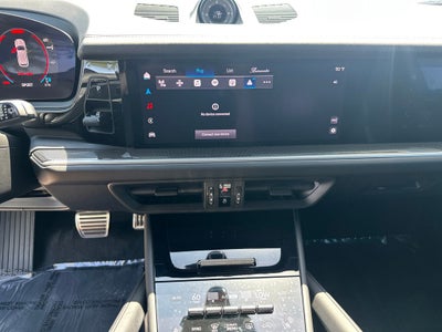 2025 Porsche Cayenne E-Hybrid Turbo