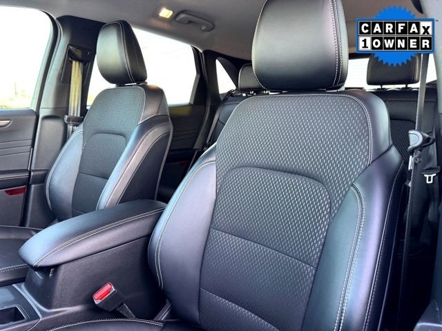 2025 Ford Escape Plug-In Hybrid Base