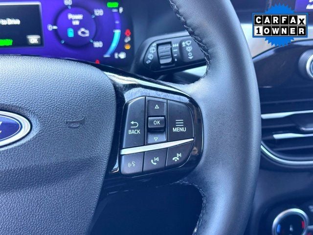 2022 Ford Escape Hybrid Titanium