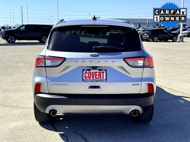 2022 Ford Escape Hybrid Titanium