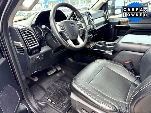 2017 Ford F-250SD Lariat Black Widow