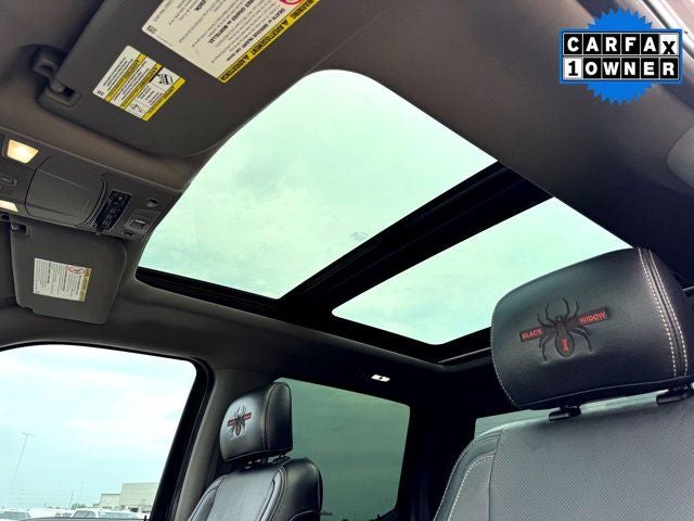 2017 Ford F-250SD Lariat Black Widow