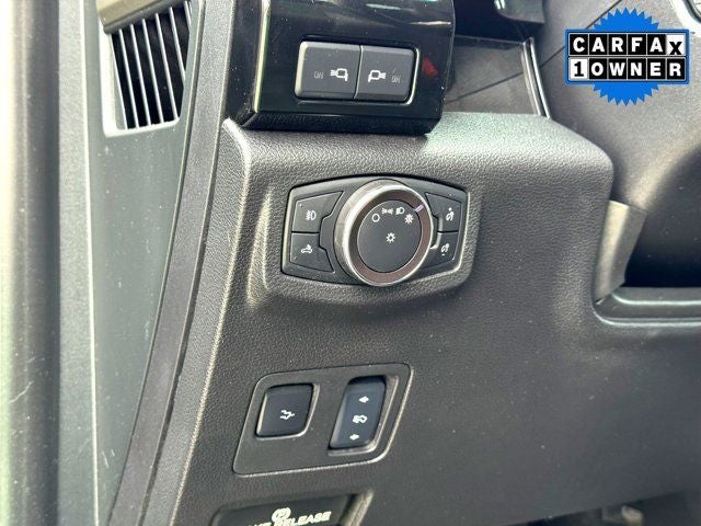 2017 Ford F-250SD Lariat Black Widow