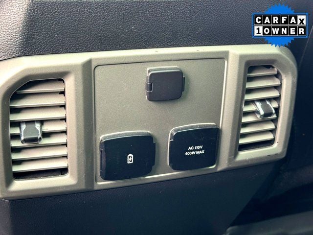 2017 Ford F-250SD Lariat Black Widow