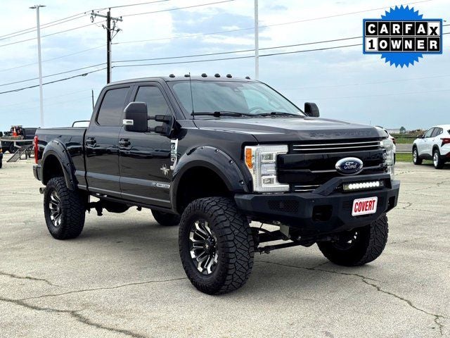 2017 Ford F-250SD Lariat Black Widow