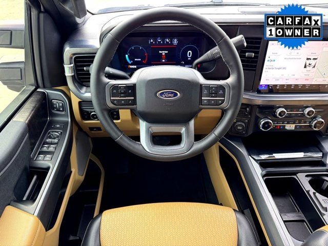 2025 Ford F-350SD Lariat DRW