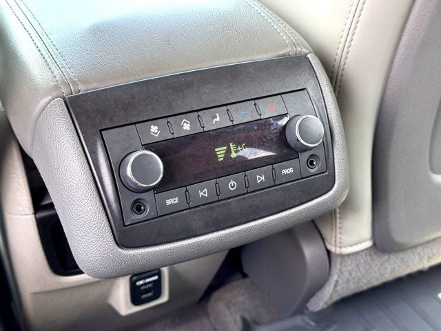 2016 GMC Acadia SLT-1