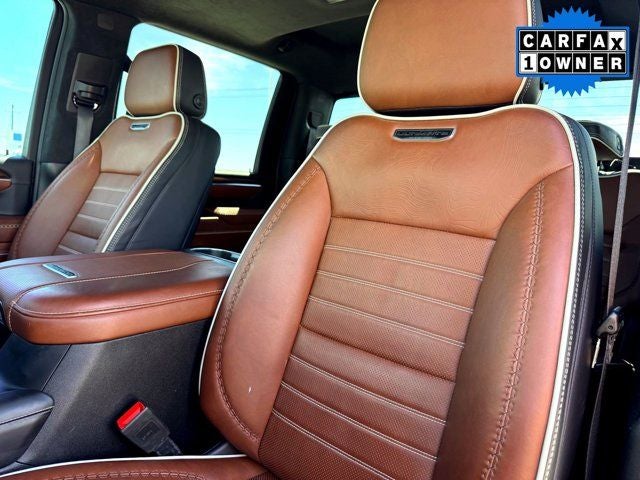 2024 GMC Sierra 3500HD Denali Ultimate