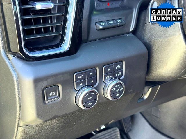 2024 GMC Sierra 3500HD Denali Ultimate