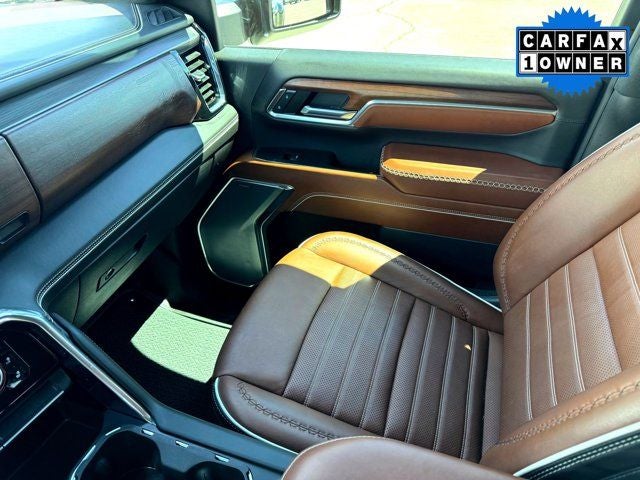 2024 GMC Sierra 3500HD Denali Ultimate