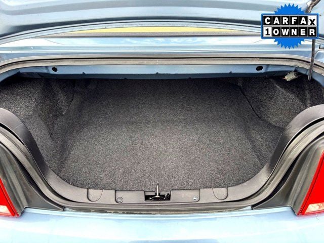 2005 Ford Mustang GT Premium