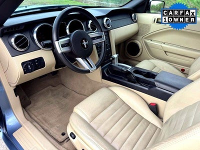 2005 Ford Mustang GT Premium