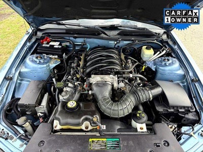 2005 Ford Mustang GT Premium