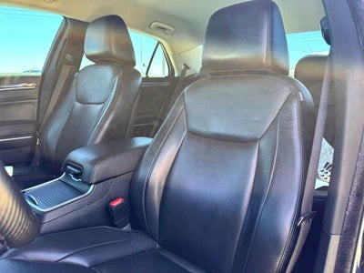 2020 Chrysler 300 Touring