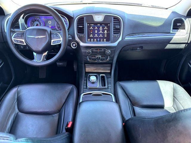 2020 Chrysler 300 Touring