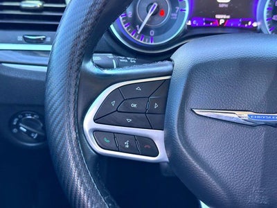 2020 Chrysler 300 Touring