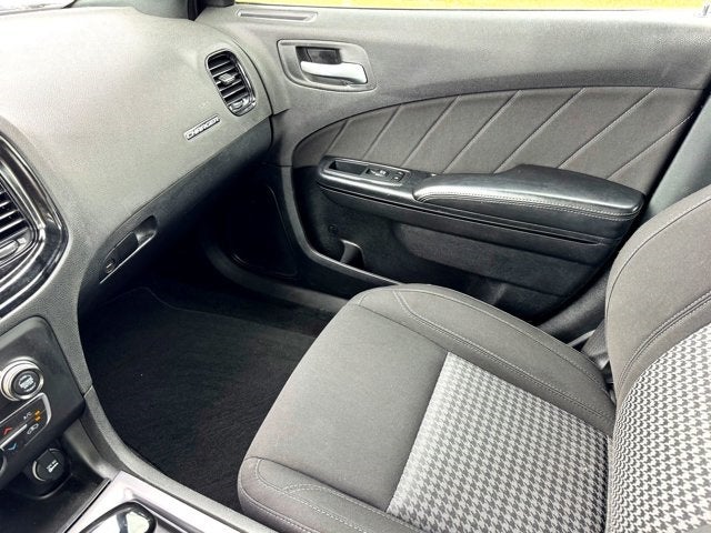 2020 Dodge Charger SXT BLACKTOP