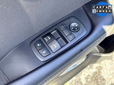 2018 Dodge Challenger R/T Shaker