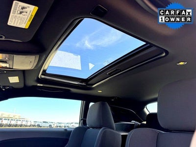 2018 Dodge Challenger R/T Shaker