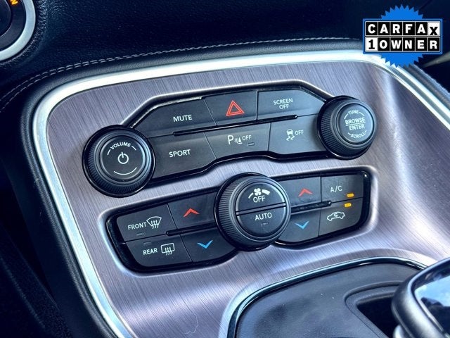 2018 Dodge Challenger R/T Shaker