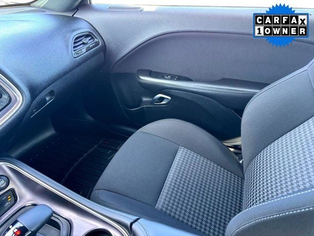 2018 Dodge Challenger R/T Shaker