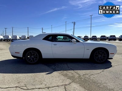 2018 Dodge Challenger R/T Shaker