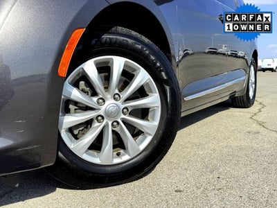 2019 Chrysler Pacifica Touring L