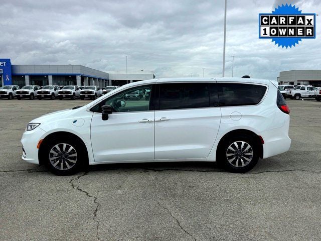 2024 Chrysler Pacifica Hybrid Select