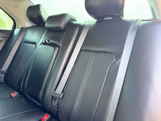 2011 Lincoln MKZ Base