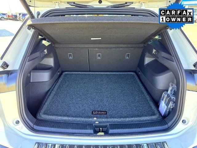 2026 Volkswagen Tiguan 2.0T SEL R-Line Turbo