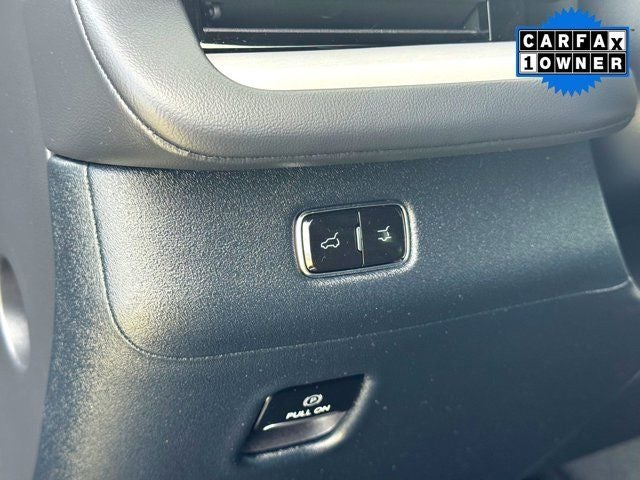 2025 Lincoln Navigator Reserve Jet Appearance