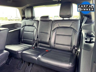 2025 Lincoln Navigator Reserve Jet Appearance