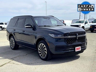 2025 Lincoln Navigator Reserve Jet Appearance