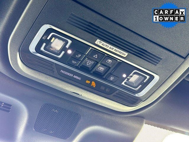 2025 Lincoln Navigator Reserve Jet Appearance