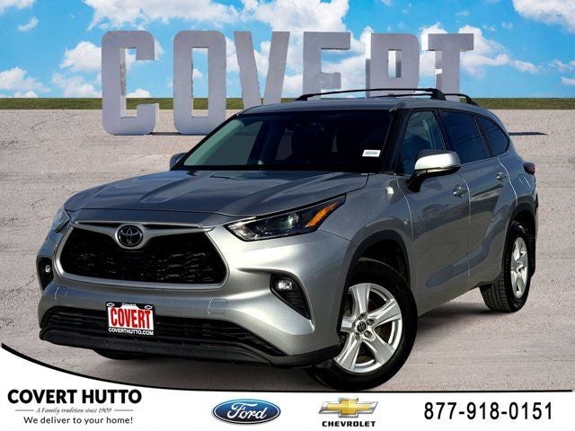 2022 Toyota Highlander LE