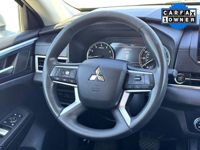 2022 Mitsubishi Outlander ES
