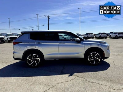 2022 Mitsubishi Outlander ES